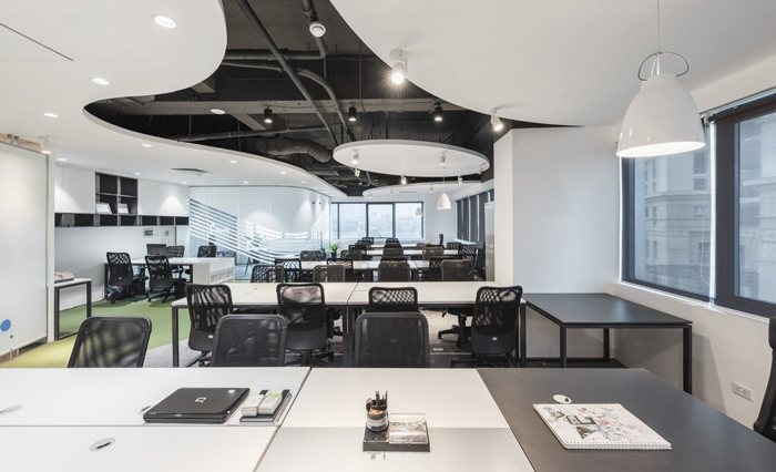 辦公室桌椅擺放有哪些風水講究？