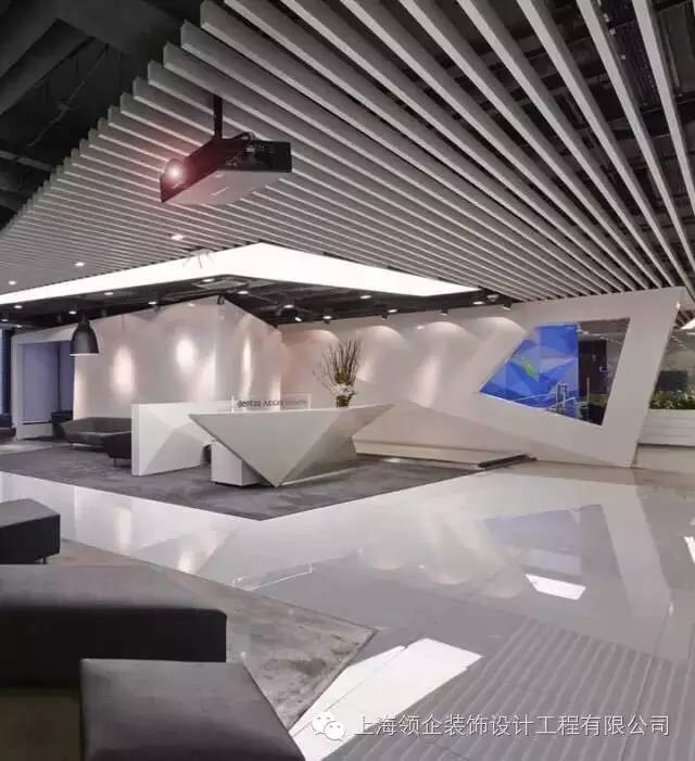 自裝？親戚朋友裝？裝飾公司裝？ 終于有讓人信服的答案了!