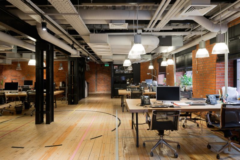 辦公空間，辦公室設(shè)計(jì)，媒體公司辦公室設(shè)計(jì)，現(xiàn)代風(fēng)格辦公室，體育媒體