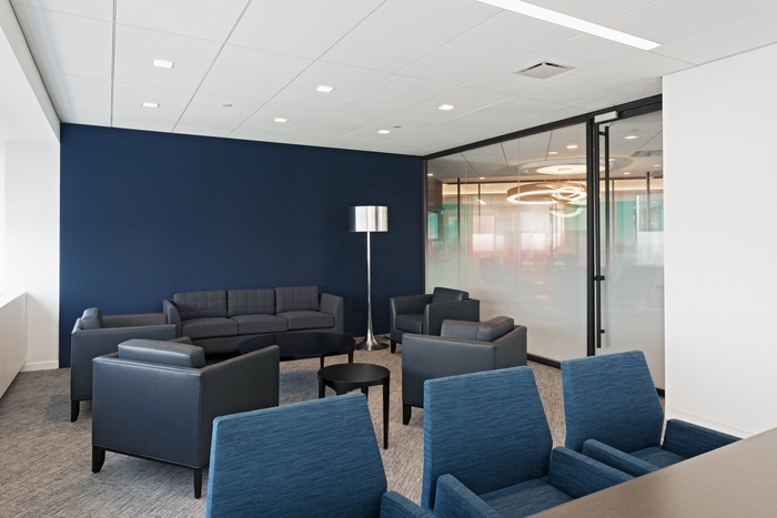 上海辦公室裝修采光差怎么辦？